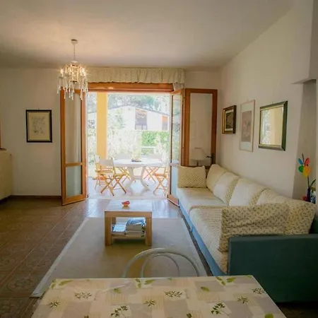 Oleandri Appartement *